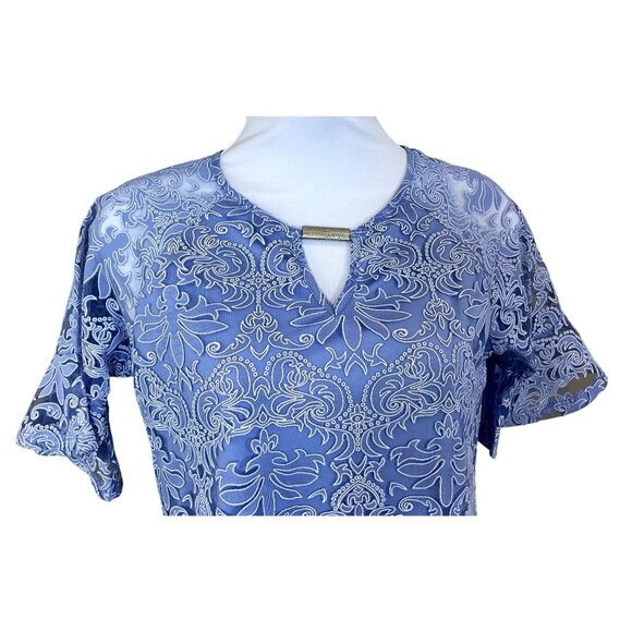 NY Collection Short Bell Sleeve Lined Blue Scroll Lace Blouse Keyhole Neck SM - Picture 3 of 10
